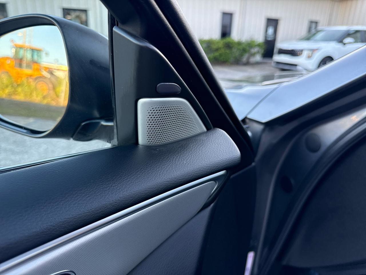 Used 2021 INFINITI Q50 Luxe w/ Seat & Sound Package image 37