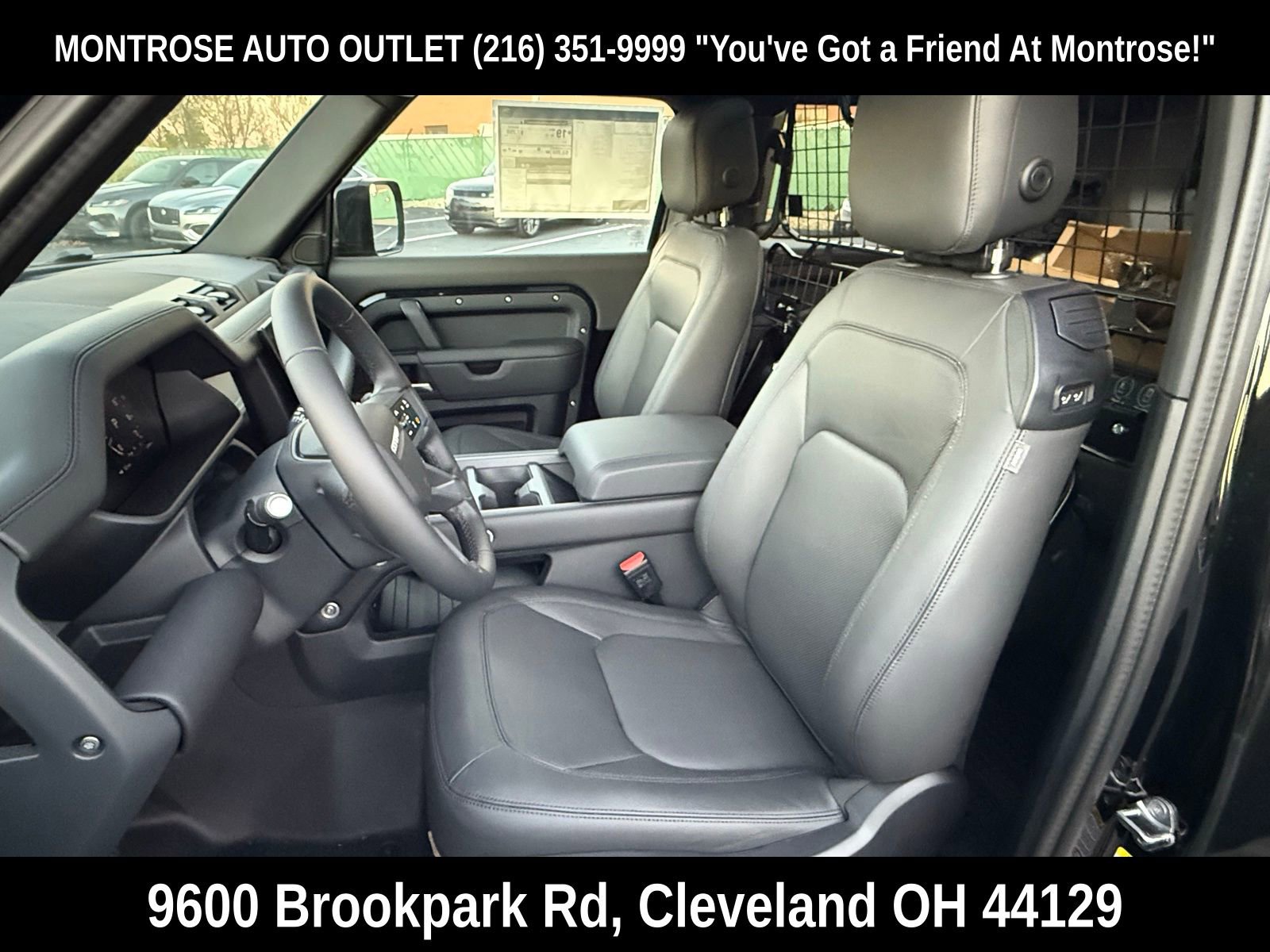 New 2025 Land Rover Defender 90 S image 12