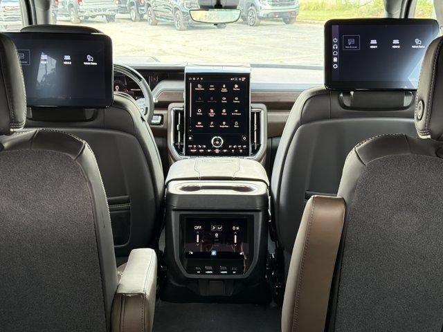 New 2026 GMC Yukon XL Denali Ultimate AWD/4WD image 24
