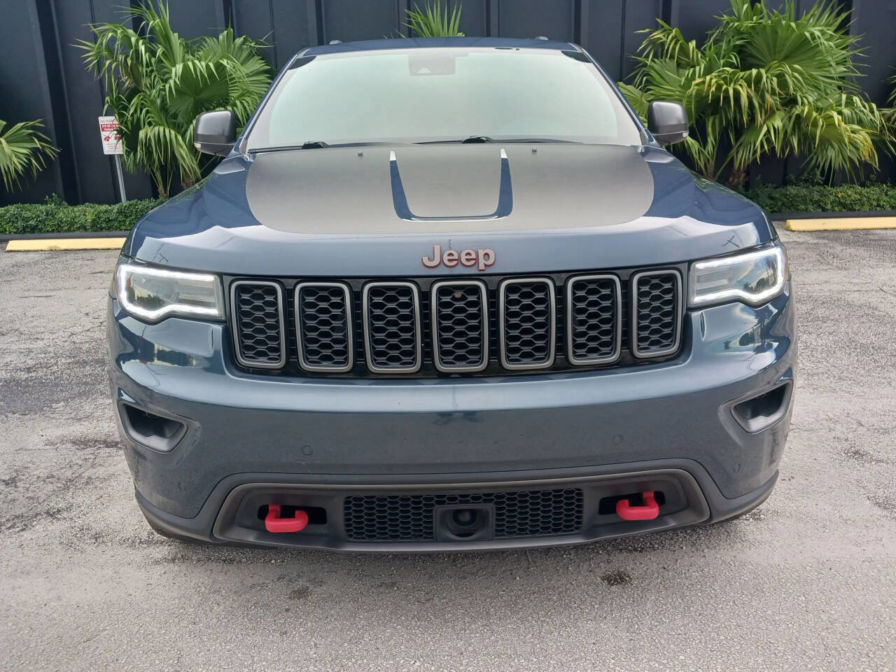 Used 2020 Jeep Grand Cherokee Trailhawk w/ Premium Lighting Group image 17