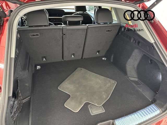 Certified 2025 Audi Q5 Premium w/ Convenience Package image 14