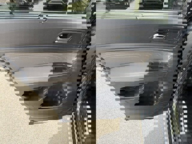 Certified 2022 Volkswagen Atlas SEL Premium image 14