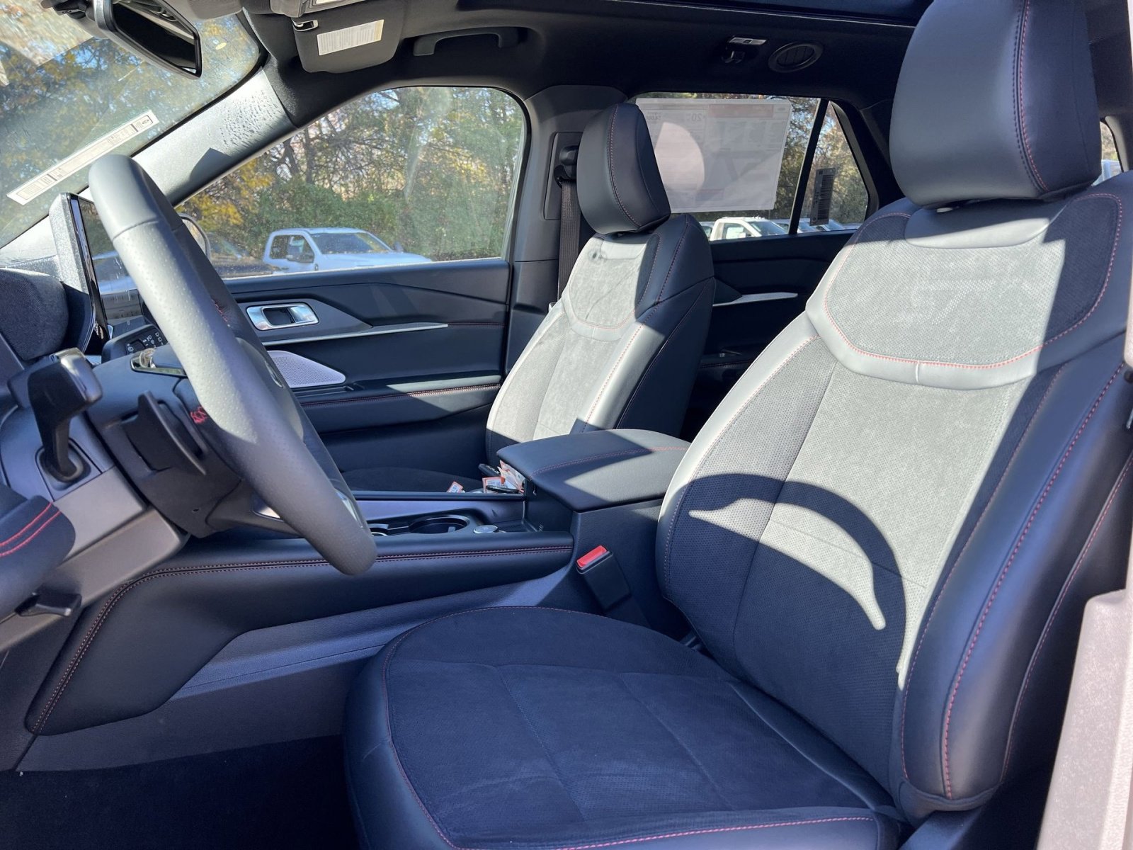 New 2026 Ford Explorer ST w/ Sun And Sound Package image 13