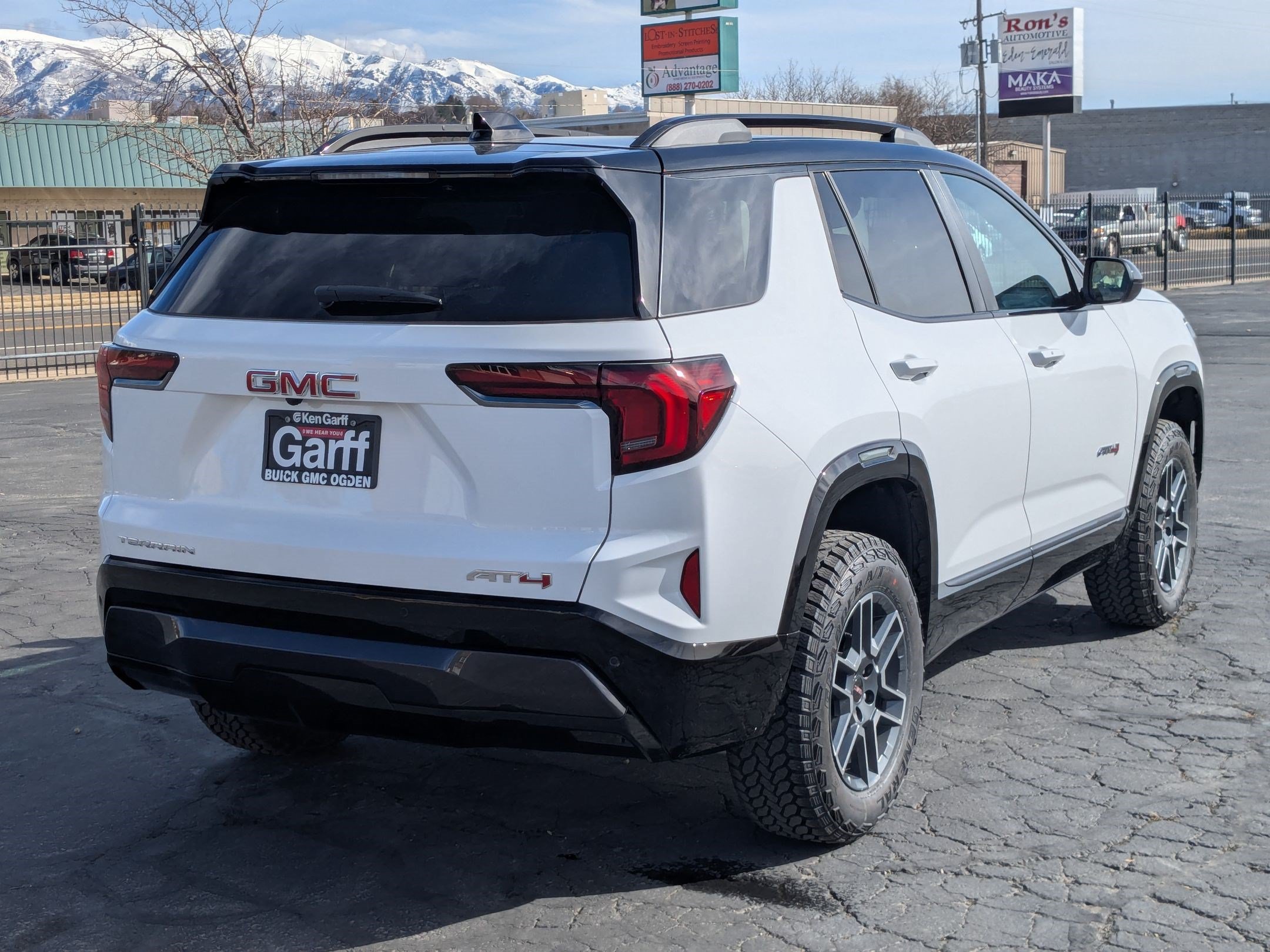 New 2026 GMC Terrain AT4 AWD/4WD image 3