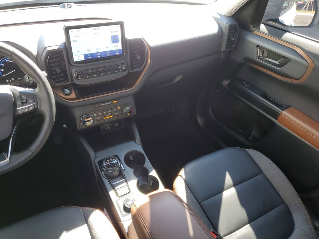 Used 2023 Ford Bronco Sport Outer Banks w/ Tech Package AWD/4WD image 18