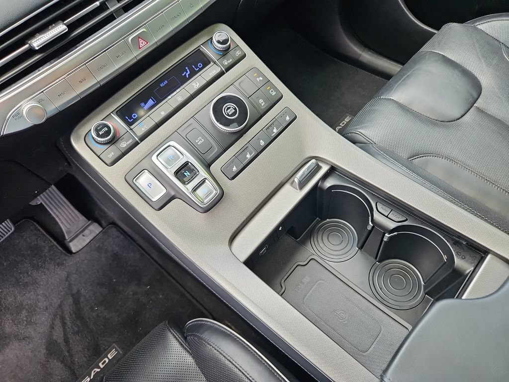 Used 2021 Hyundai Palisade Limited FWD image 18