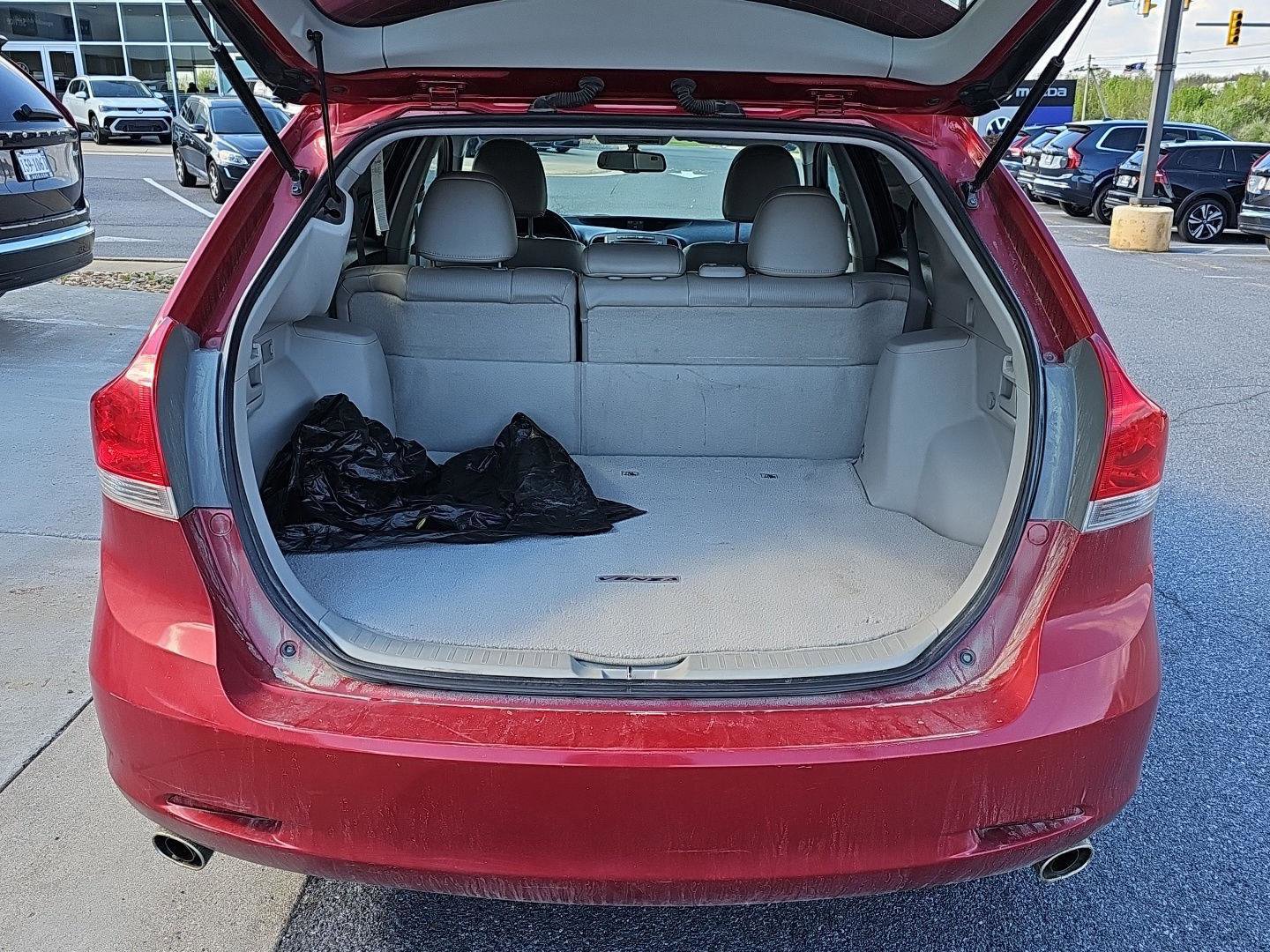 Used 2010 Toyota Venza AWD image 13