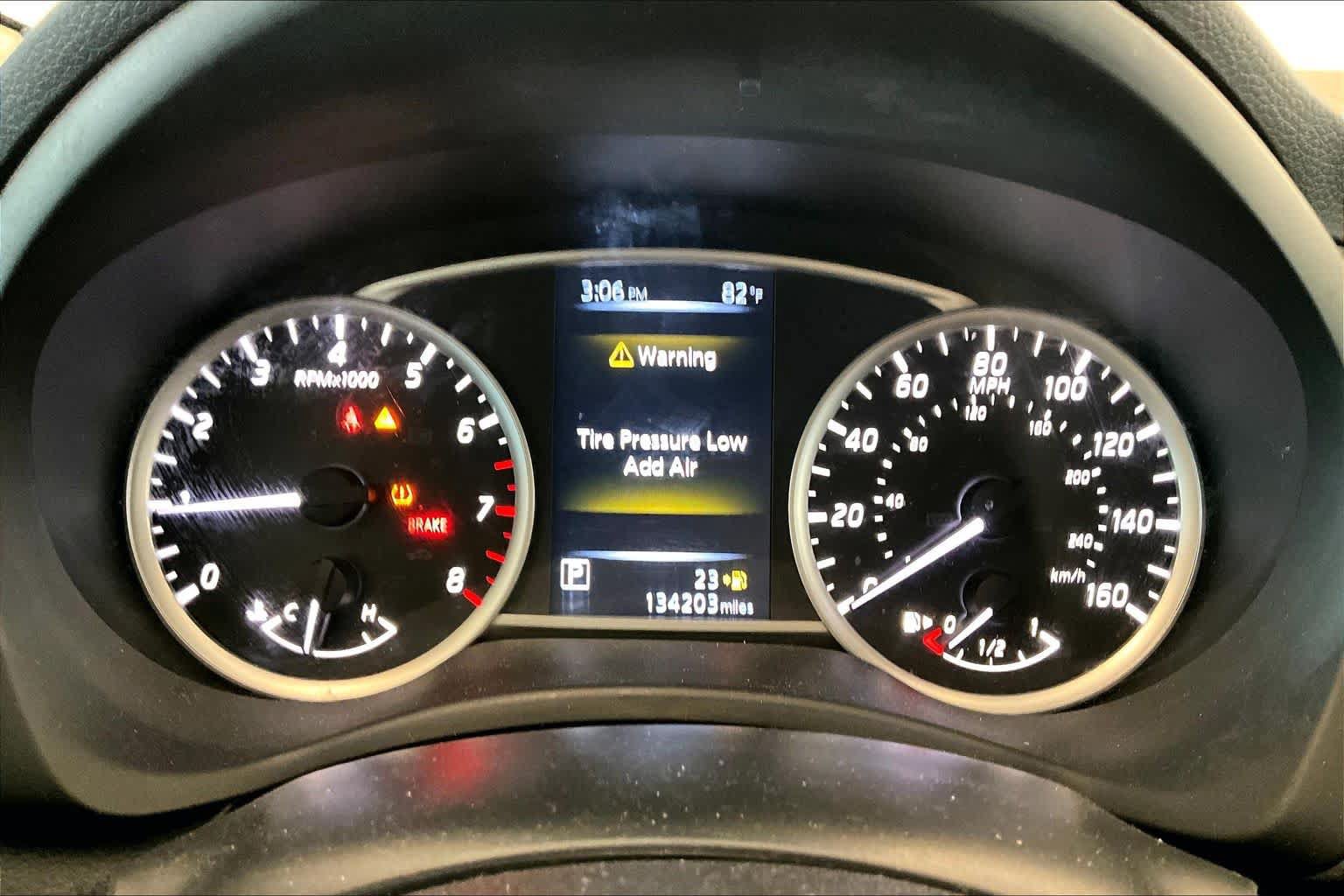 Used 2017 Nissan Sentra SV FWD image 24