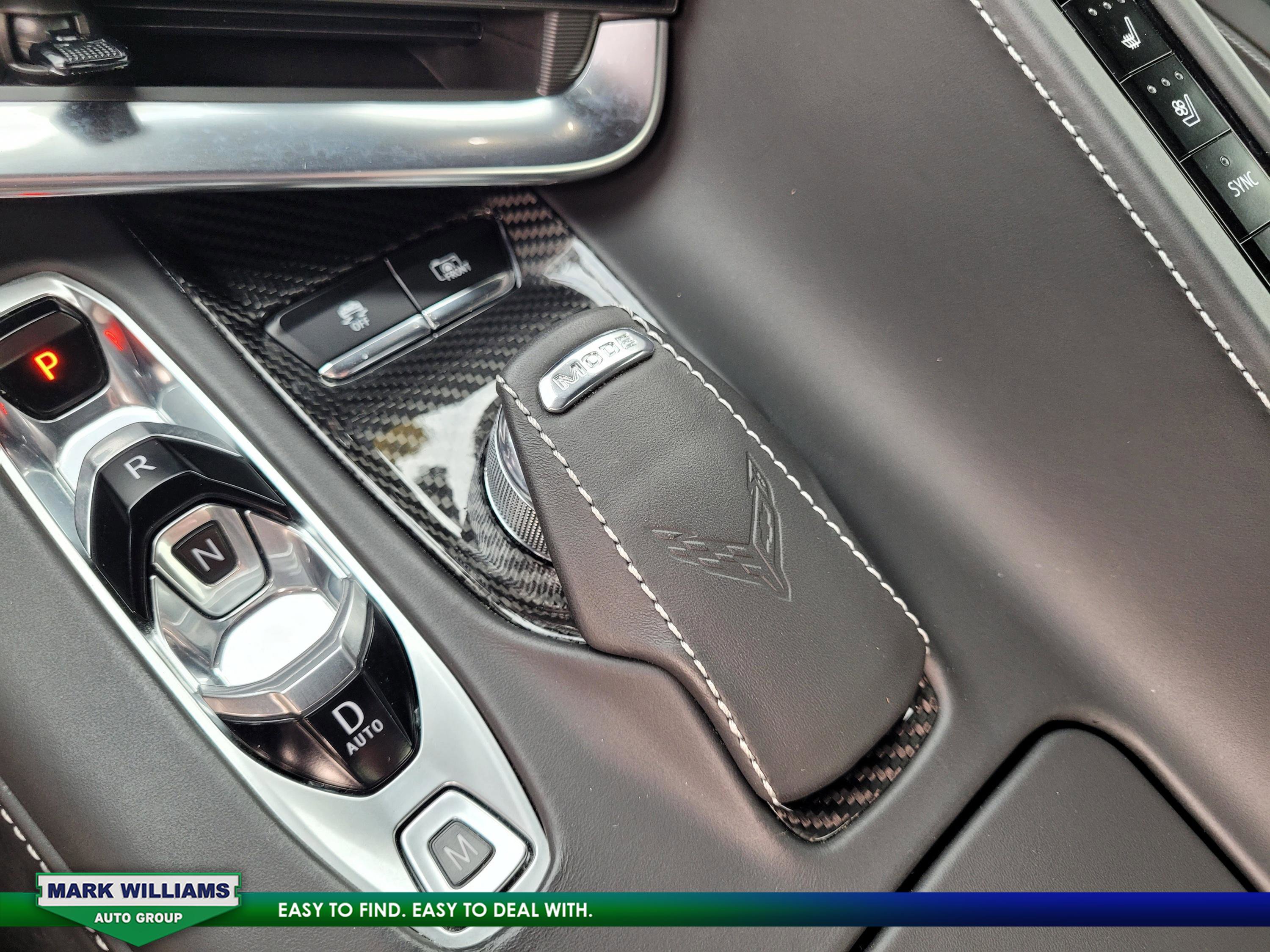 Used 2021 Chevrolet Corvette Stingray Premium Conv w/ Z51 Performance Package image 26