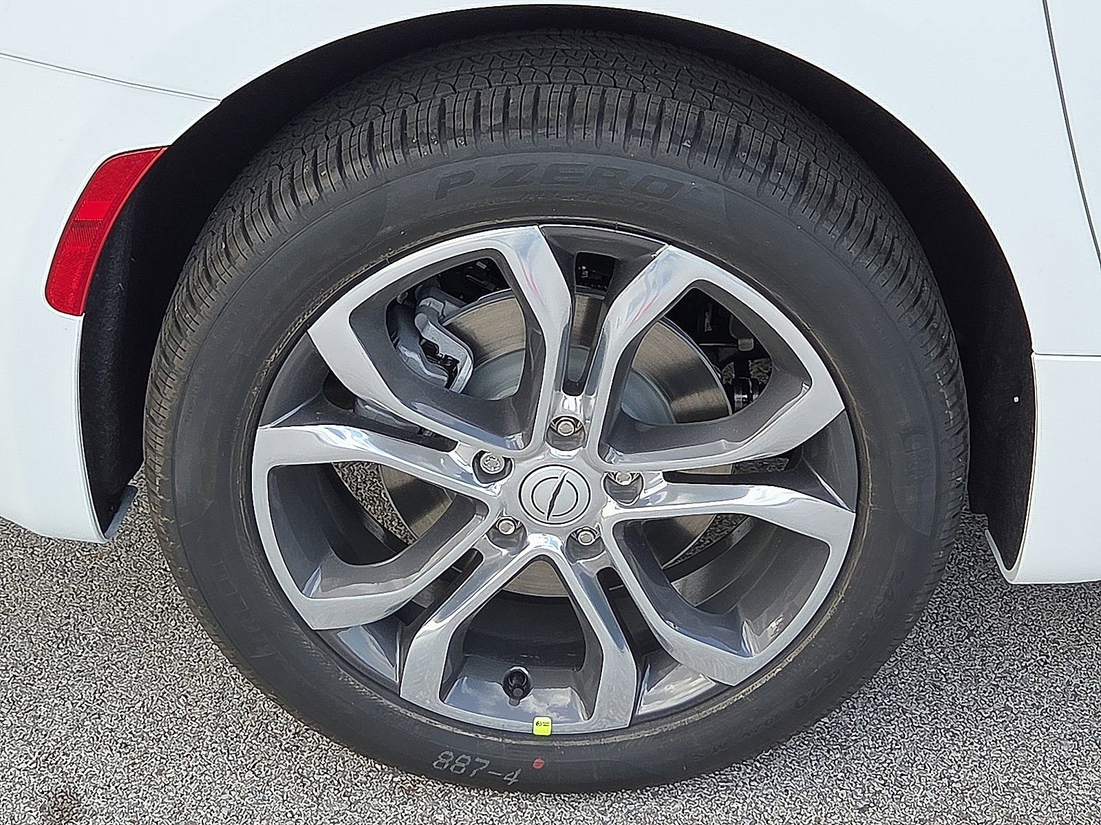 New 2026 Chrysler Pacifica Pinnacle AWD/4WD image 7