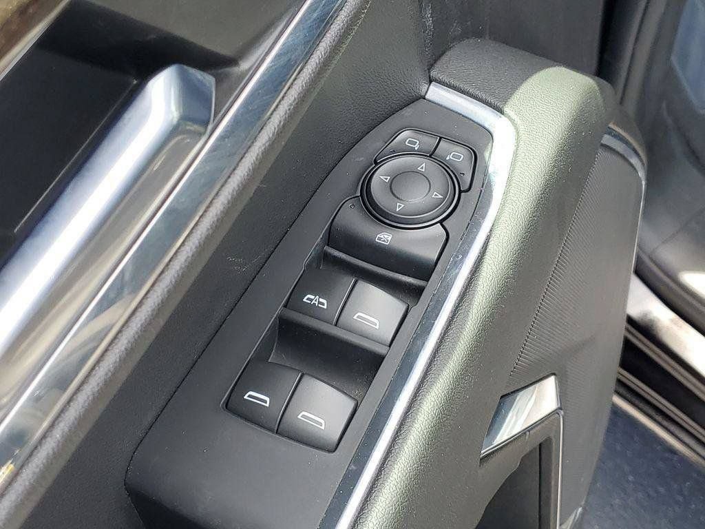 Certified 2024 Chevrolet Silverado 1500 LT AWD/4WD image 21