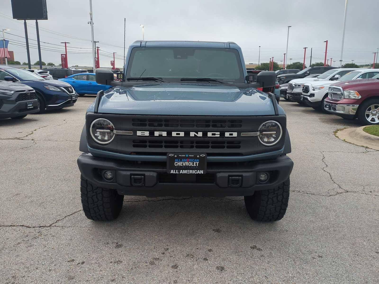 Used 2023 Ford Bronco Black Diamond image 3