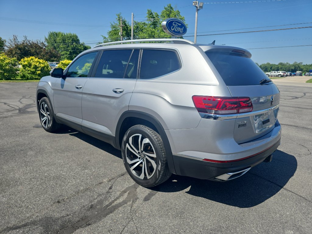 Used 2022 Volkswagen Atlas SEL image 4