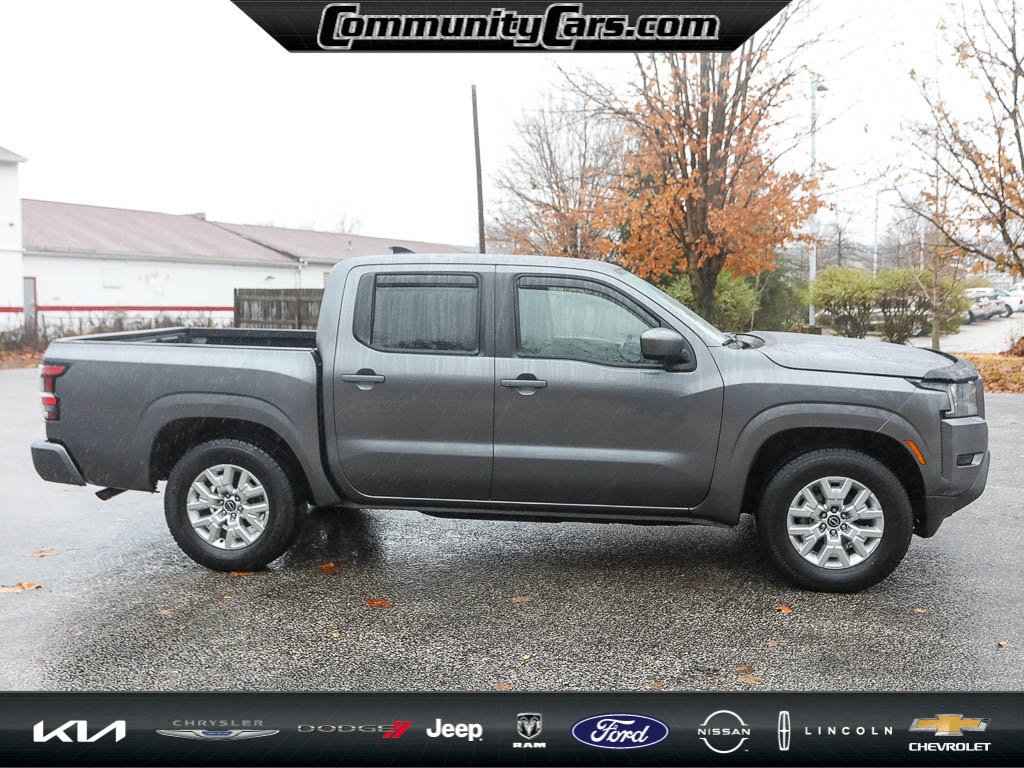 Used 2023 Nissan Frontier SV image 10