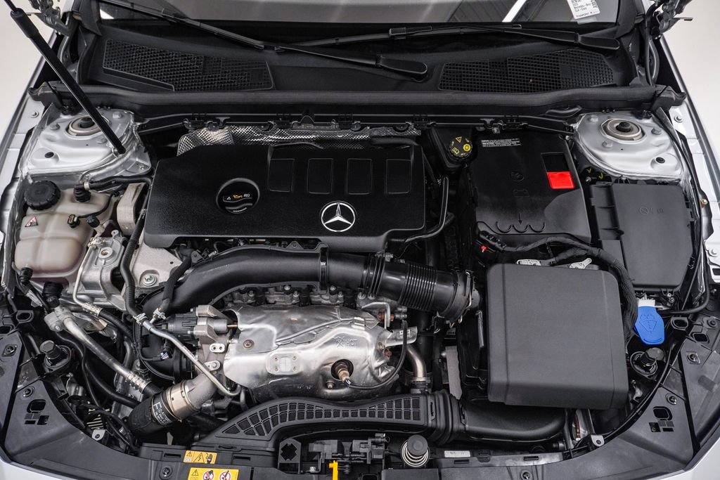 Used 2023 Mercedes-Benz CLA 250 4MATIC image 28