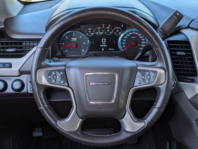 Used 2020 GMC Yukon Denali w/ Denali Ultimate Package AWD/4WD image 13