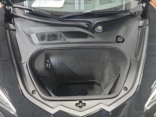 Used 2025 Chevrolet Corvette Z06 w/ Stealth Interior Trim Package RWD image 26