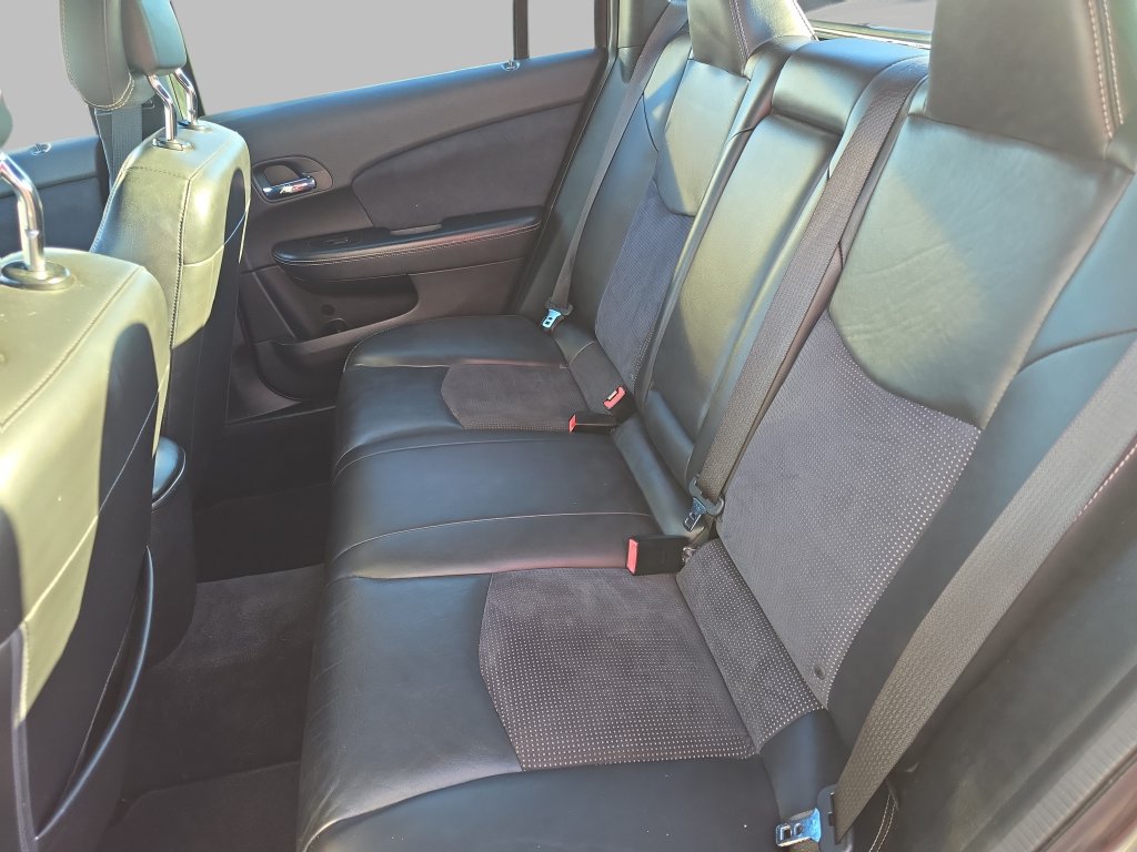 Used 2012 Chrysler 200 S FWD image 14