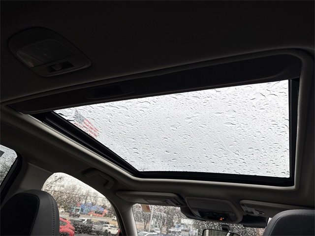 Certified 2022 Subaru Forester Limited image 17