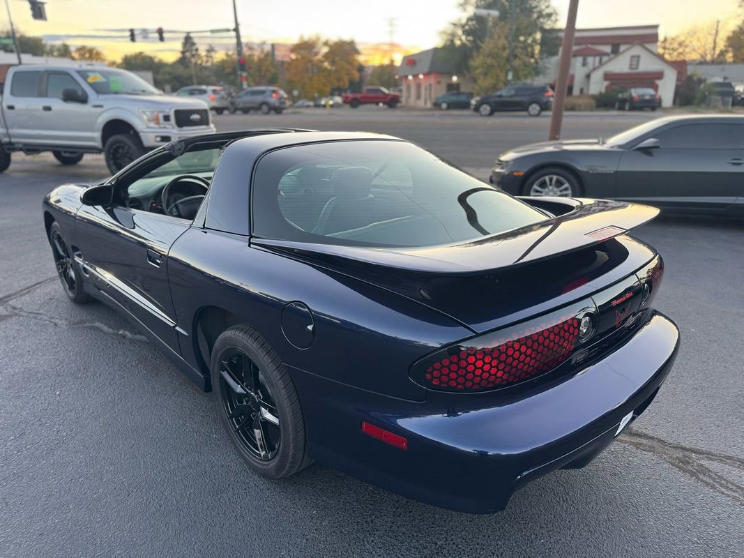 Used 2000 Pontiac Firebird Formula w/ Security Pkg image 4