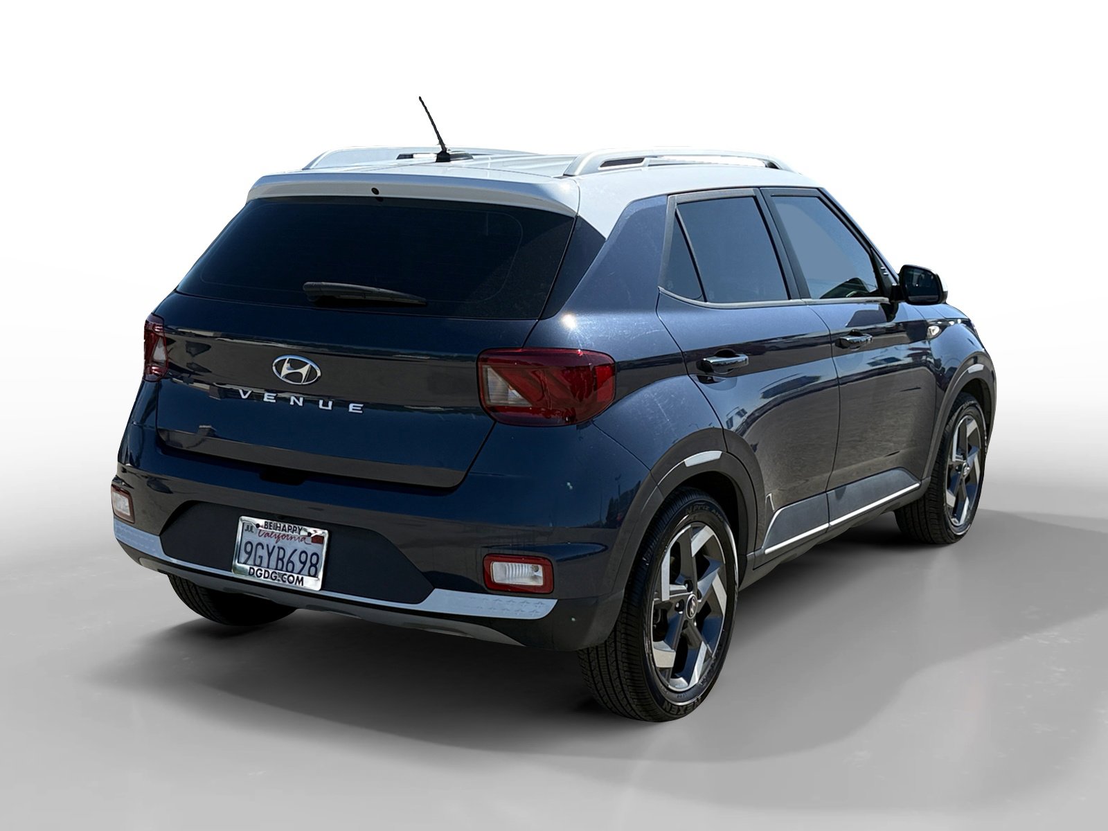 Certified 2023 Hyundai Venue Limited FWD image 5