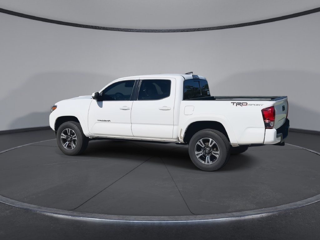 Used 2019 Toyota Tacoma TRD Sport RWD image 6