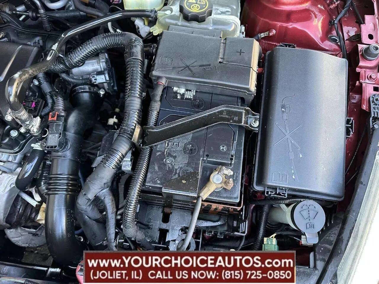 Used 2016 Chevrolet Cruze LT w/ Technology Package image 28