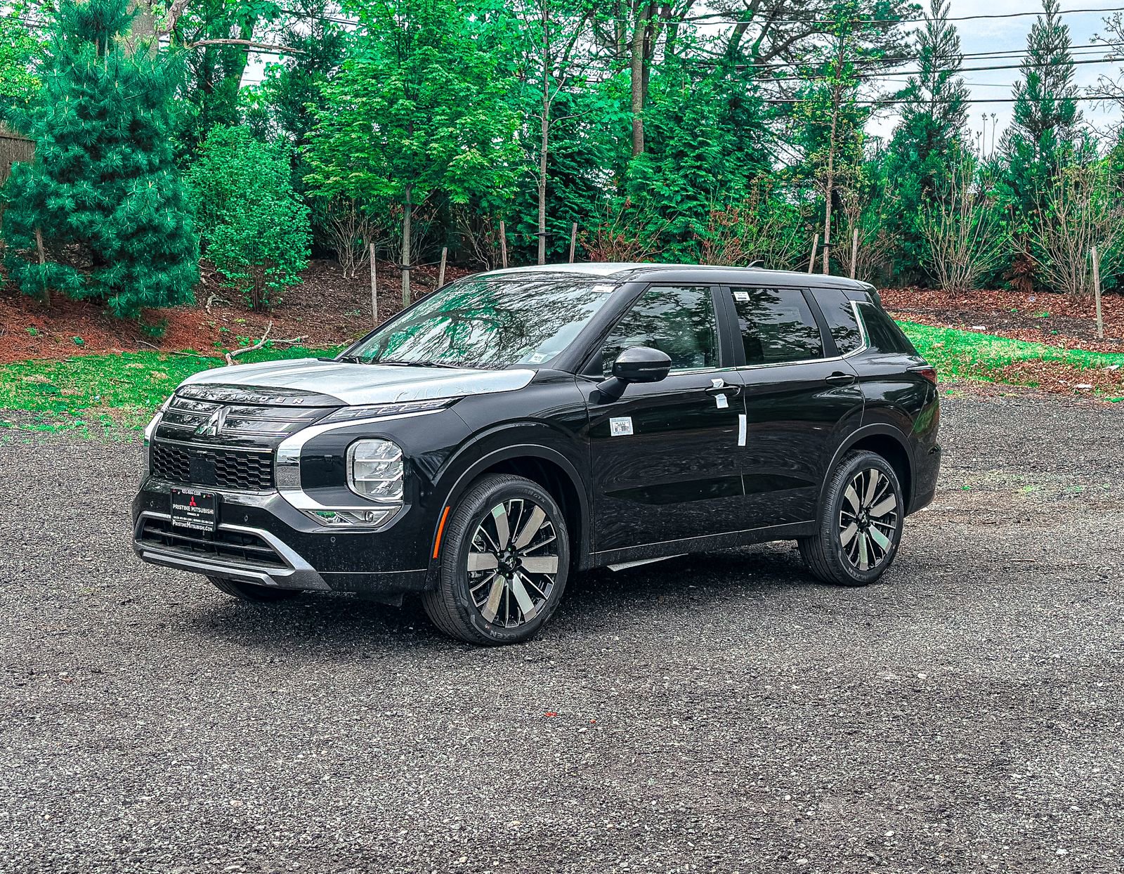 New 2025 Mitsubishi Outlander AWD