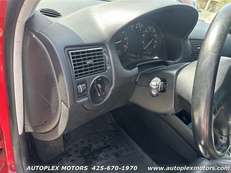 Used 2005 Volkswagen GTI 1.8T FWD image 18