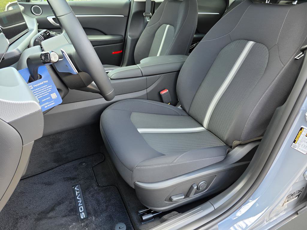 New 2026 Hyundai Sonata SEL AWD/4WD image 13