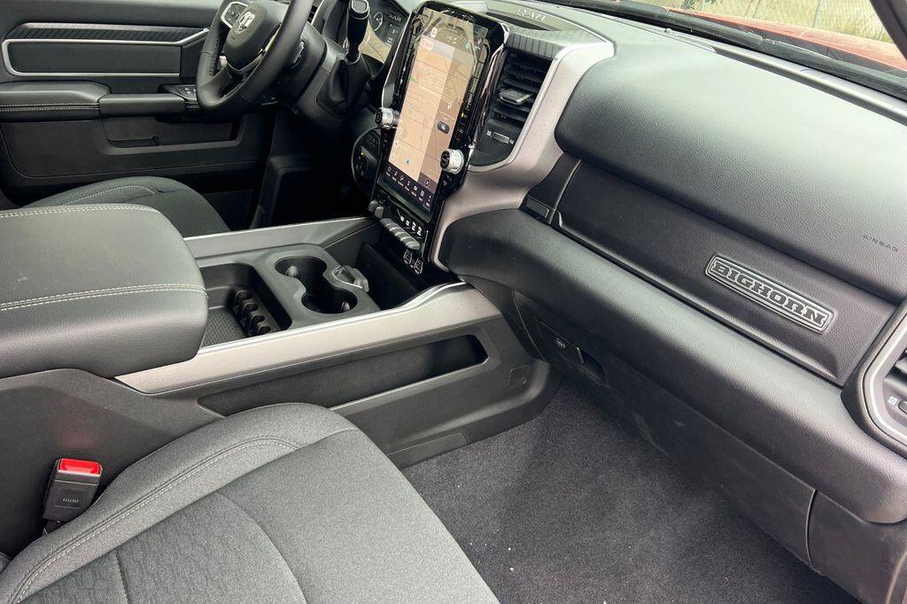New 2026 RAM 2500 Big Horn AWD/4WD image 15