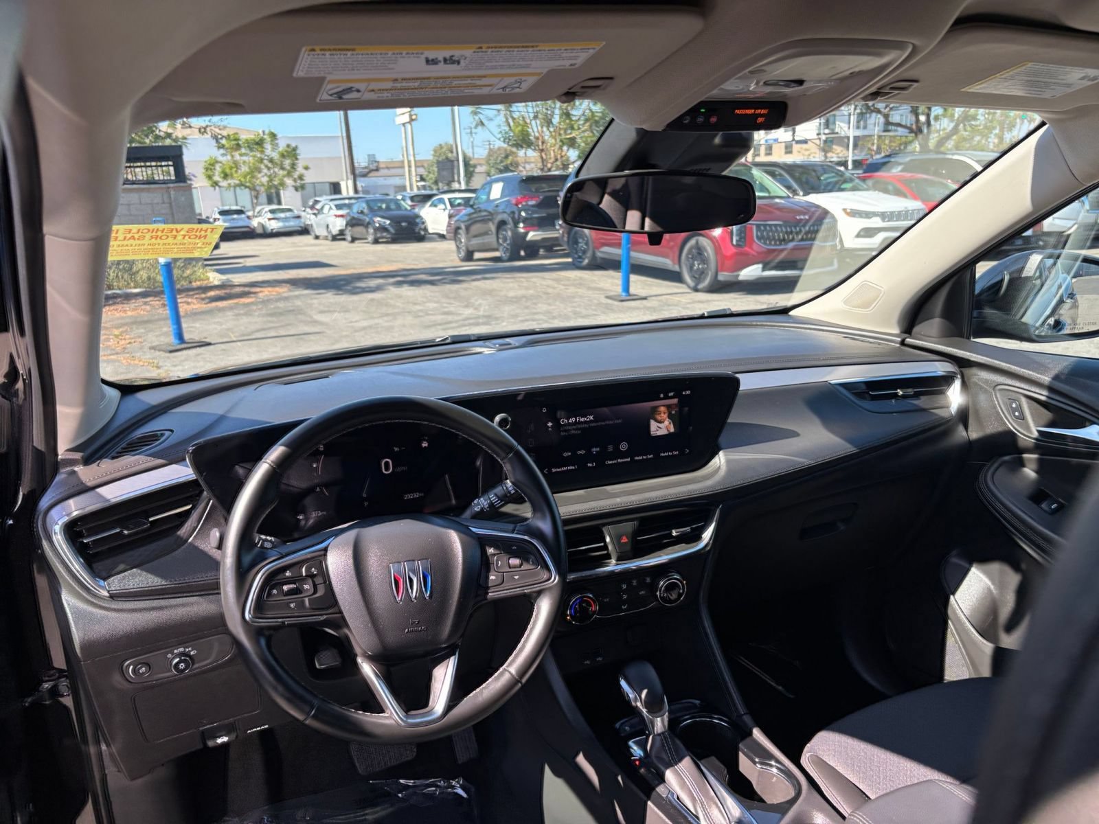 Used 2025 Buick Encore GX Preferred FWD image 34