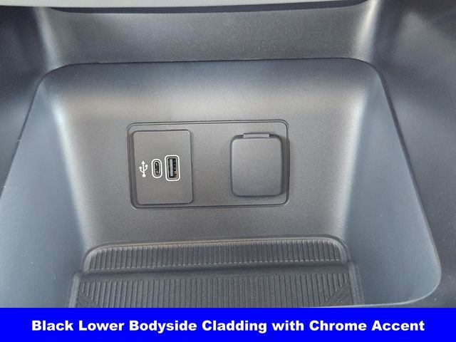 New 2026 Ford Explorer Active w/ Active Comfort Package image 15