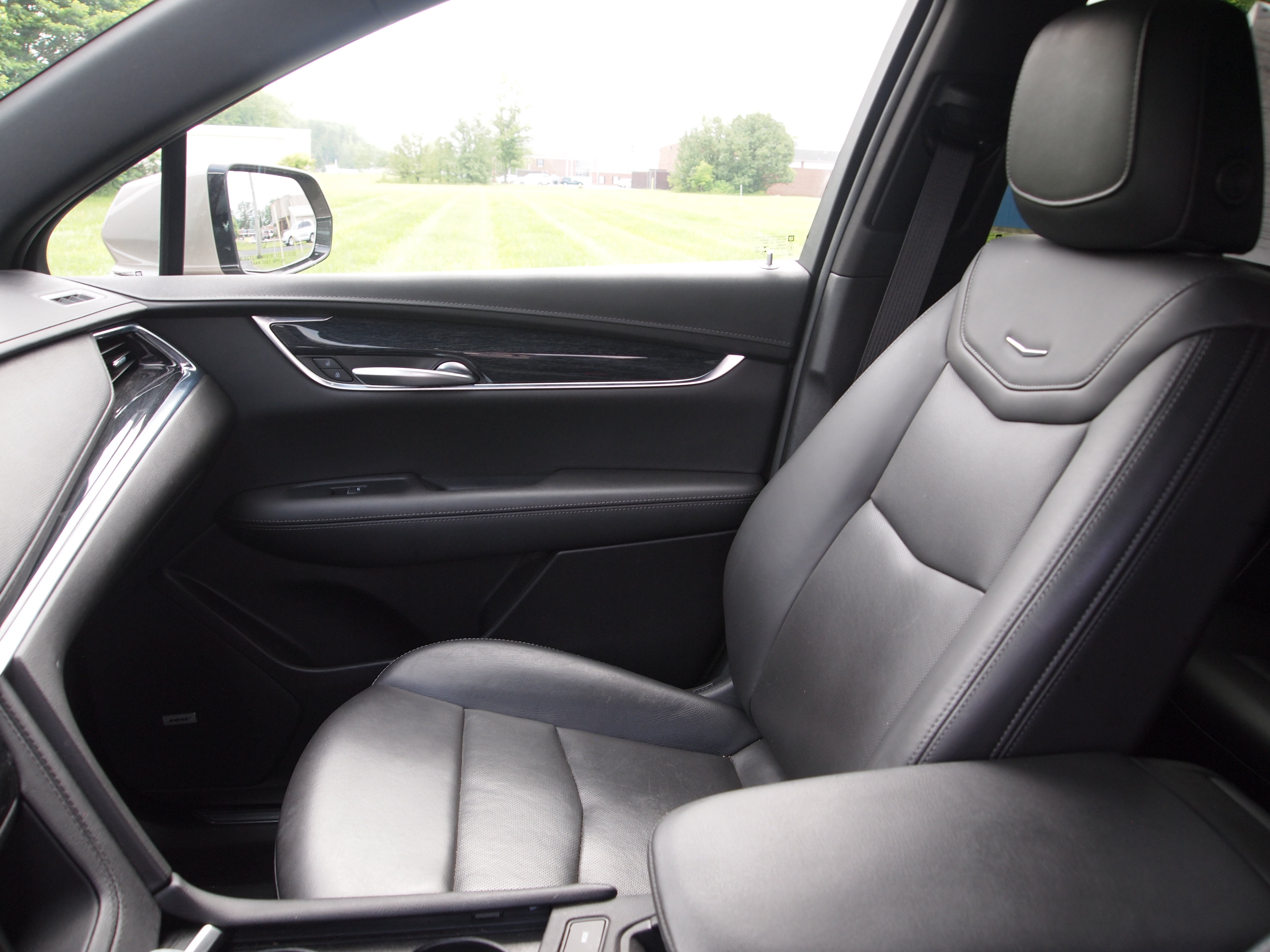 Used 2022 Cadillac XT5 Premium Luxury AWD/4WD image 15