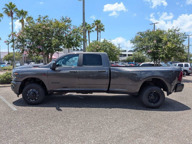 New 2026 RAM 3500 Big Horn AWD/4WD image 7
