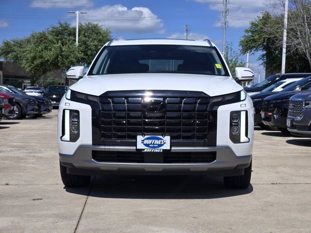 Used 2025 Hyundai Palisade SEL FWD image 2
