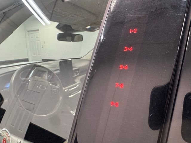 Used 2020 Ford Explorer Platinum image 43