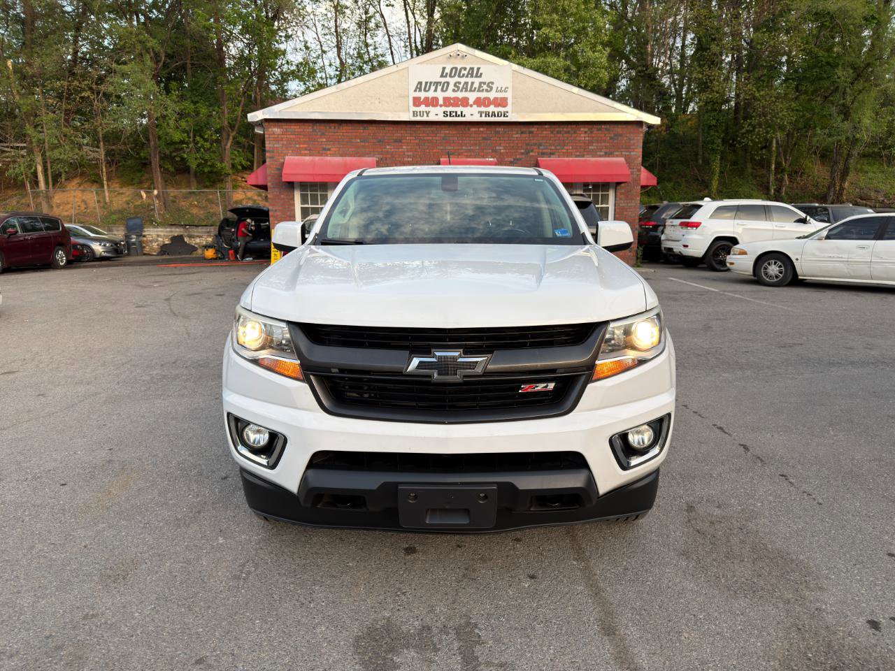 Used 2017 Chevrolet Colorado Z71 image 2