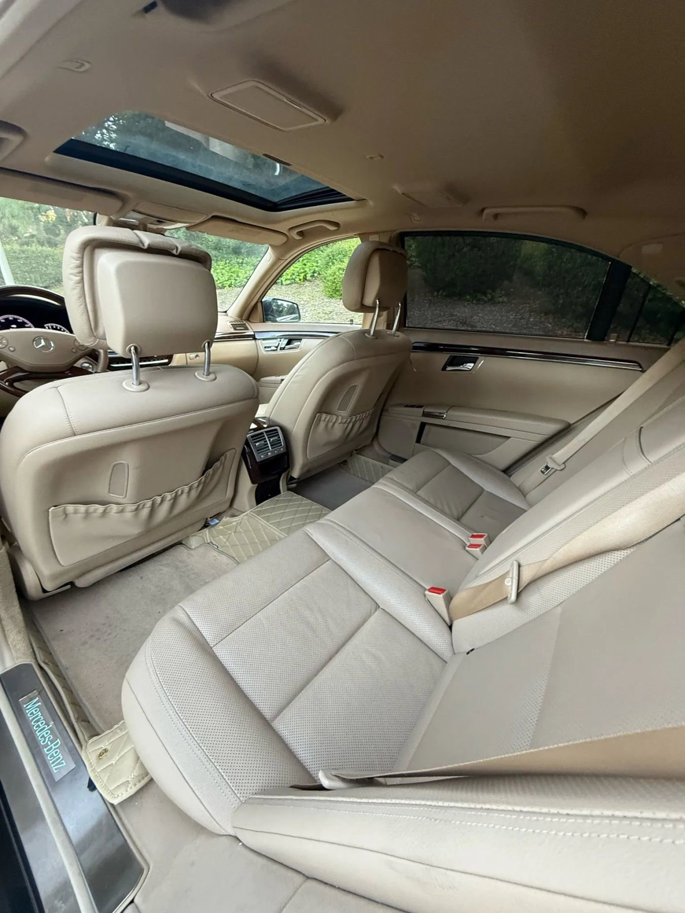 Used 2012 Mercedes-Benz S 550 4MATIC image 16