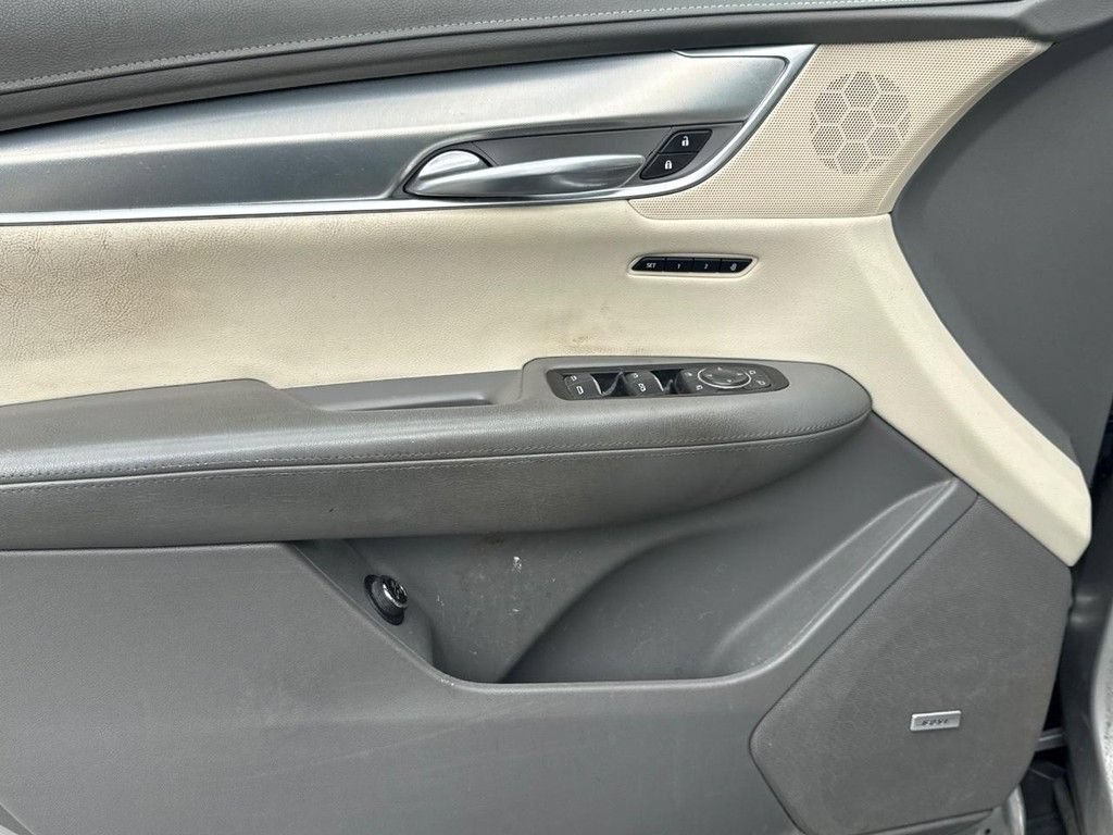 Used 2019 Cadillac XT5 Luxury AWD/4WD image 29