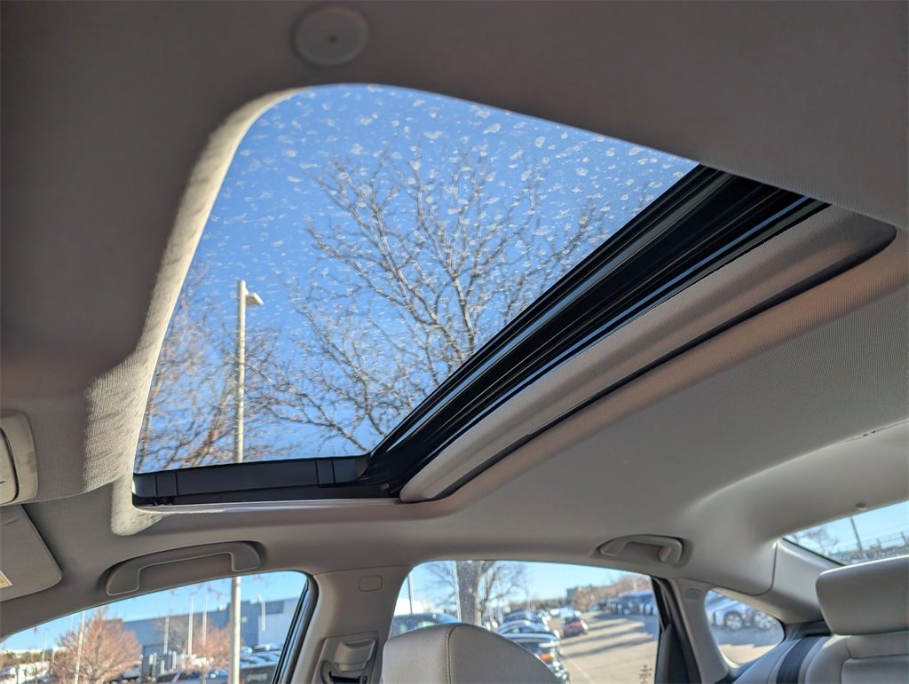 Used 2019 Honda Accord EX image 14