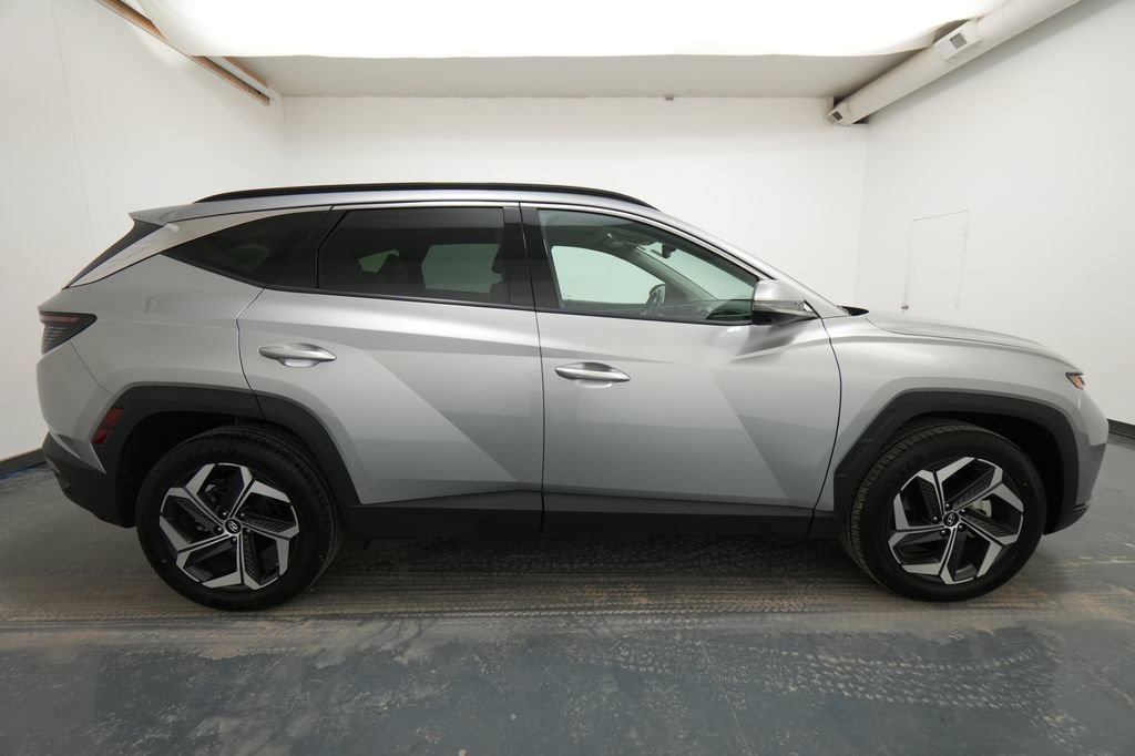 Used 2024 Hyundai Tucson Limited AWD/4WD image 9