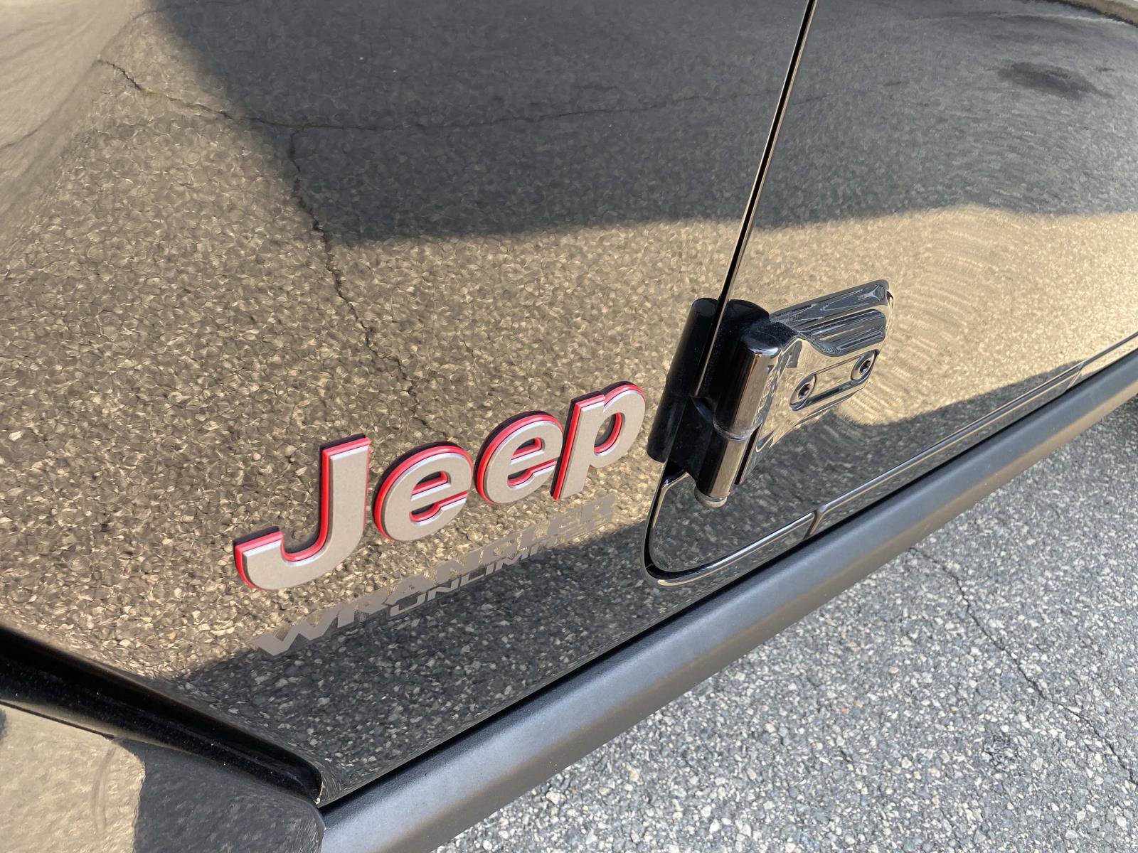 Used 2021 Jeep Wrangler Unlimited Rubicon AWD/4WD image 10