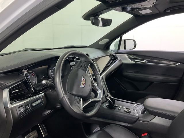 Certified 2023 Cadillac XT6 Sport w/ Technology Package image 19