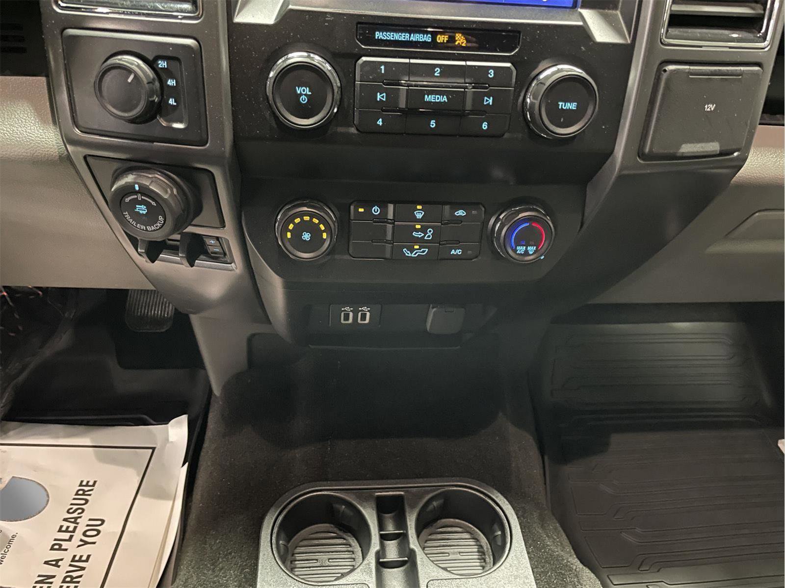 Used 2019 Ford F150 XLT w/ XTR Package image 28