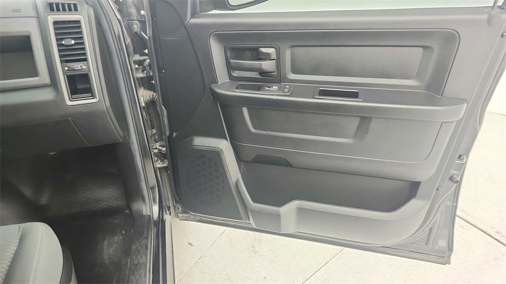 Used 2016 RAM 1500 Tradesman w/ Popular Equipment Group image 29