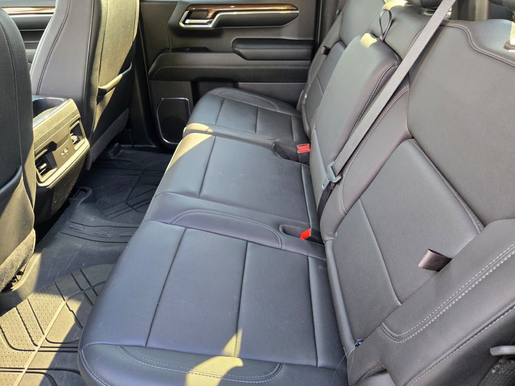 Used 2024 Chevrolet Silverado 1500 RST w/ Convenience Package II AWD/4WD image 17