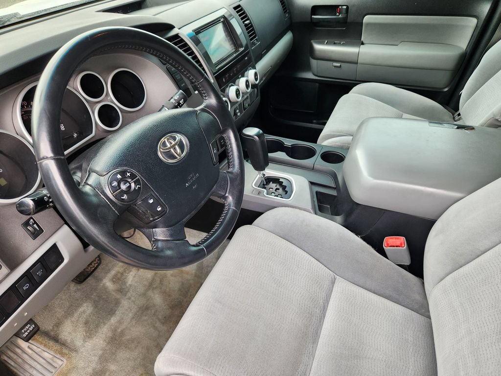 Used 2011 Toyota Sequoia SR5 AWD/4WD image 7