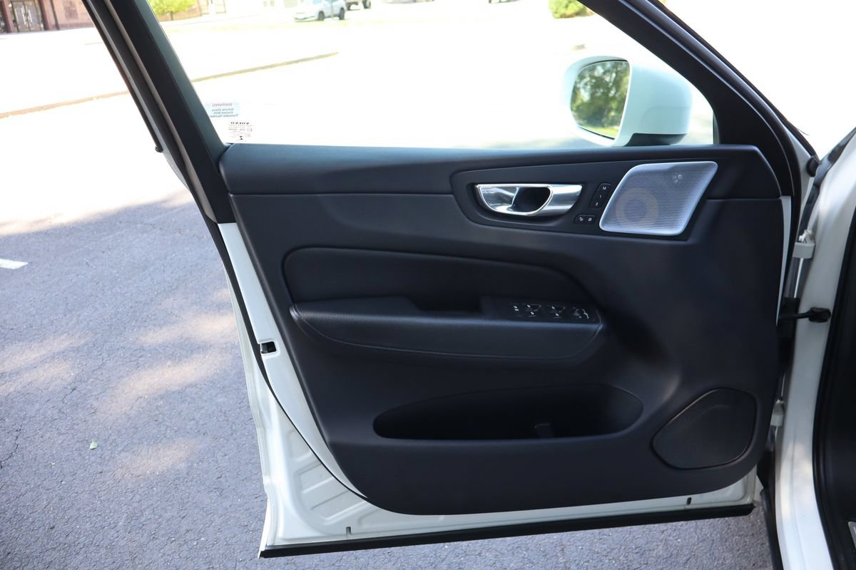 Used 2018 Volvo XC60 T6 Inscription w/ Convenience Package AWD/4WD image 23