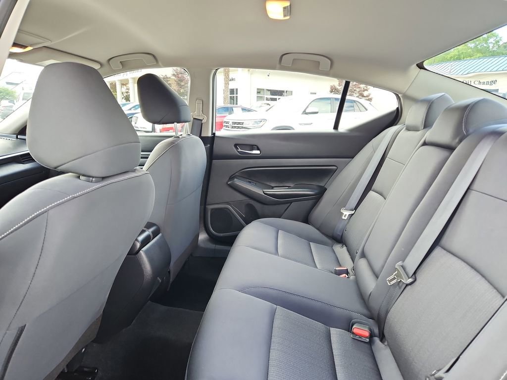Used 2022 Nissan Altima 2.5 S FWD image 26